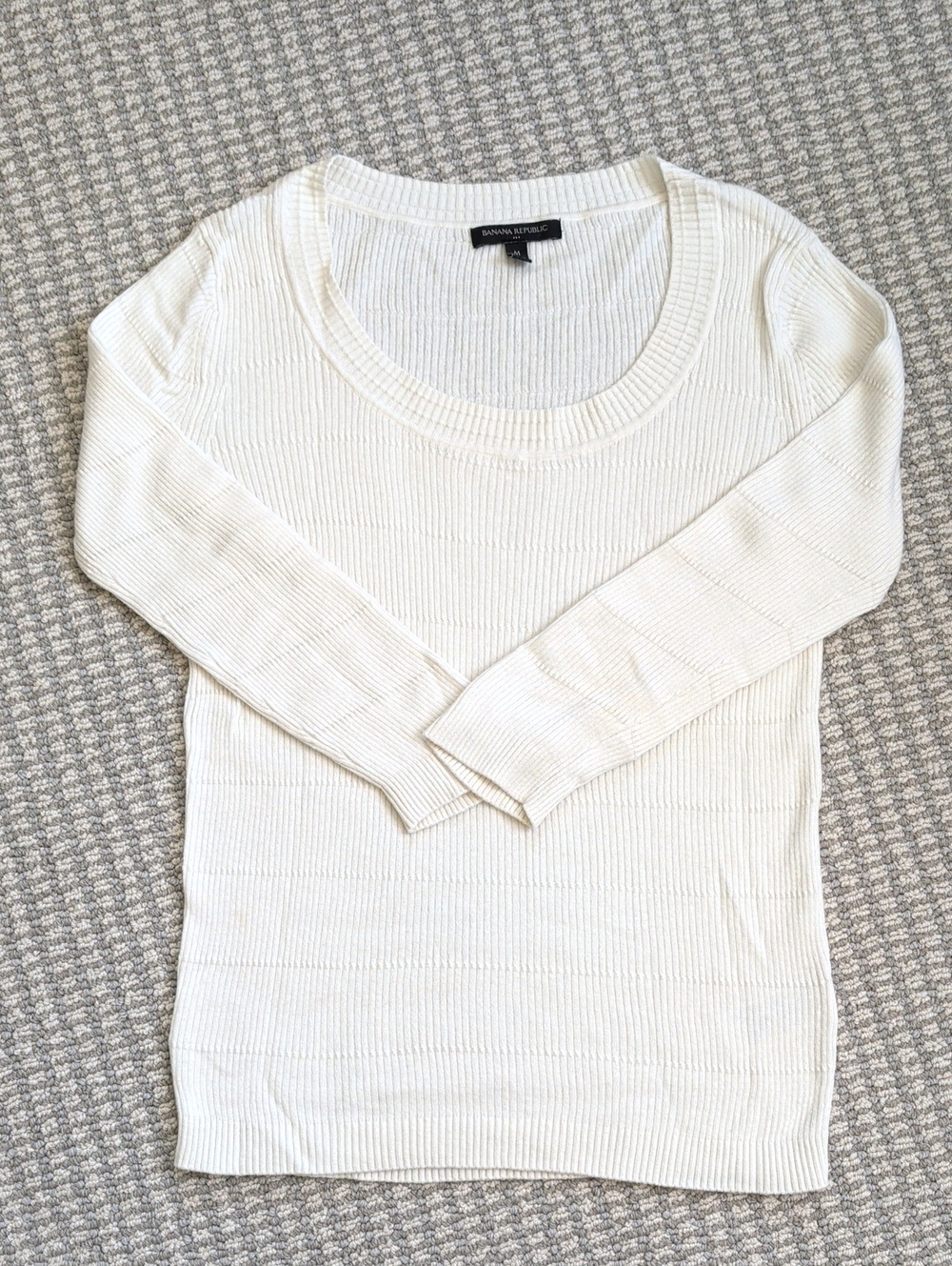Banana Republic Off-White Ribbed Scoop Neck Pullover